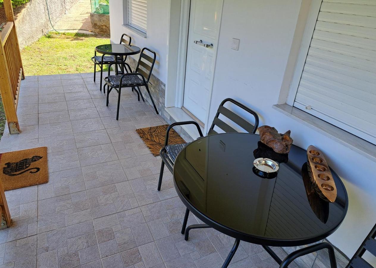 Willa Garden House-Free Transfer From Airport Artemida  Zewnętrze zdjęcie