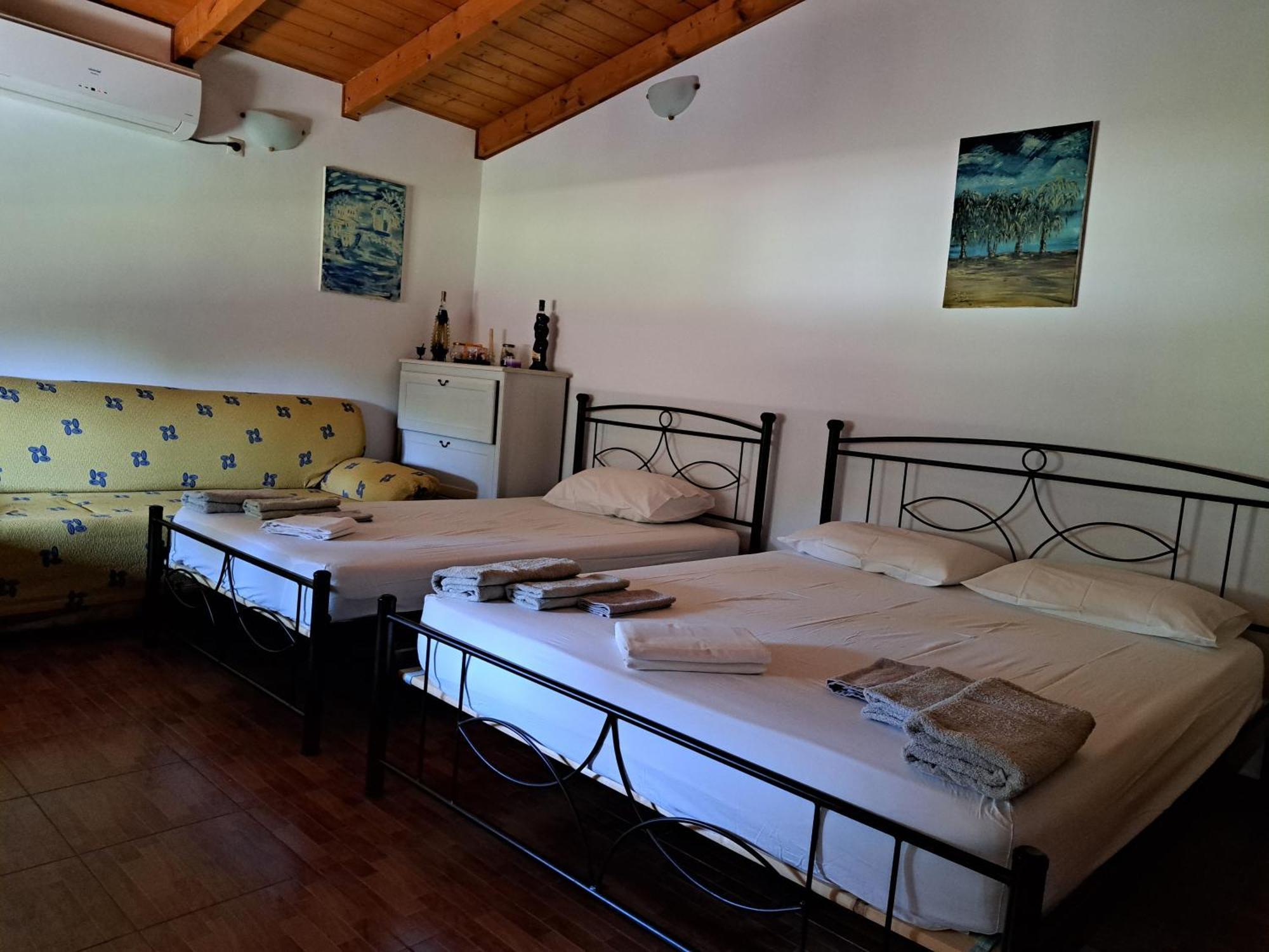 Willa Garden House-Free Transfer From Airport Artemida  Zewnętrze zdjęcie